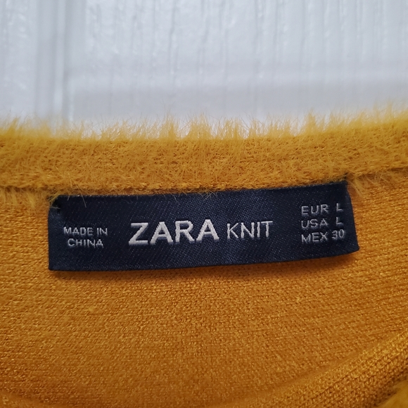 Zara Knit High Waisted Solid Mustard Knit Mini Skirt - size Large - Picture 5 of 6